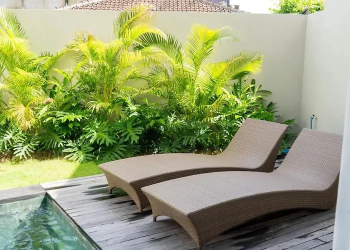 Private With Plunge Pool & Tropical Views *